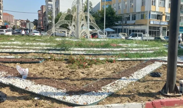 Manisa'da kurakçıl peyzajla hem tasarruf hem estetik