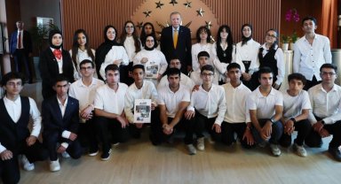 'Maziden Atiye' öğrencileri Ahlat Külliyesi'nde