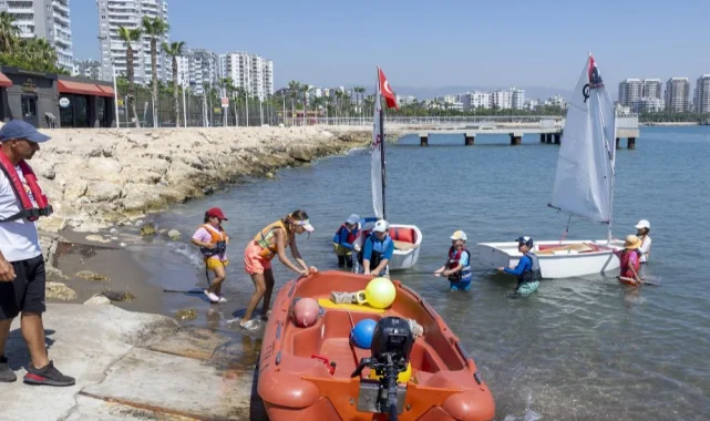 Mersin'de Babil Su Sporları Merkezi 1000 kişiye eğitim verdi