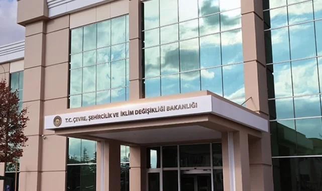 Milli Emlak'ta sahte kimlik skandalı!