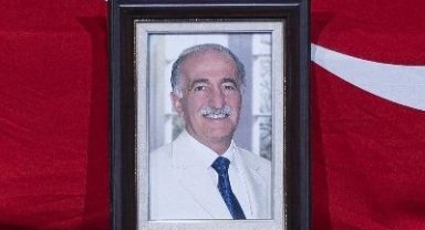 Prof. Dr. Emin Alıcı son yolculuğuna uğurlandı