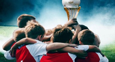 Zafer Bayramı, İzmit'te futbol heyecanıyla taçlanacak