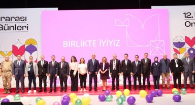 12. Uluslararası Onkoloji Günleri Muş'ta başladı