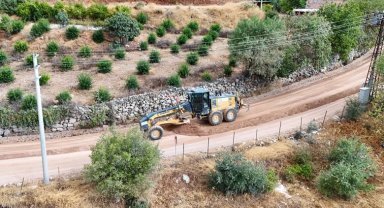 Antalya Büyükşehir'den Finike Dağbağ Mahallesi'ne asfalt
