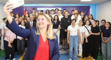 Başkan Ovalıoğlu Bakırköylü gençlerle tecrübe paylaştı