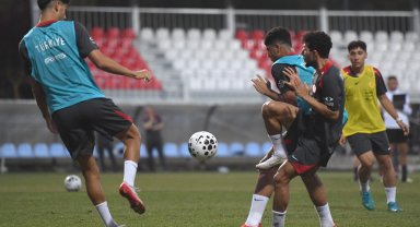 Bizim Çocuklar, Gürcistan maçı için yola çıktı