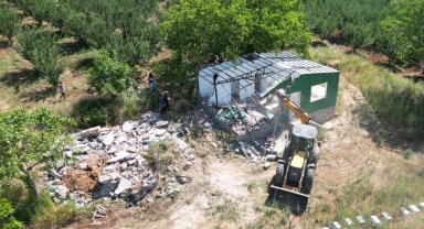 Bursa İnegöl'de kaçak yapıyla kararlı mücadele