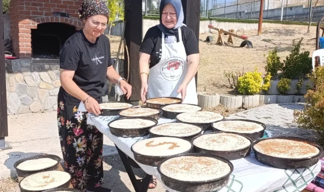 Bursa'da İrfaniyeli kadınlar ekmekle dayanışmayı mayaladı