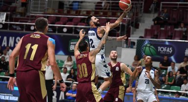 Cevat Soydaş Basketbol Turnuvası'nda ilk gün tamamlandı