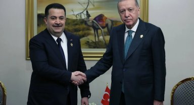 Cumhurbaşkanı Erdoğan, Katar'da Irak Başbakanı ile görüştü