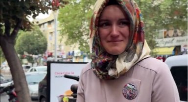 Erzincan'da eğitim ve vefa buluşması... Vali Aydoğdu ve Bakan Yerlikaya'dan o öğretmene övgü