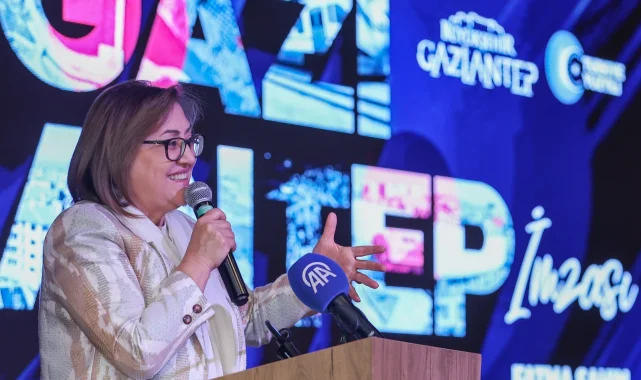 Gaziantep'te 41 yıllık çiftler 'Umre' yolculuğuna hazırlanıyor