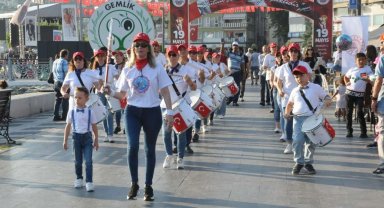 Gemlik Körfez Halk Bandosu 5 yaşında
