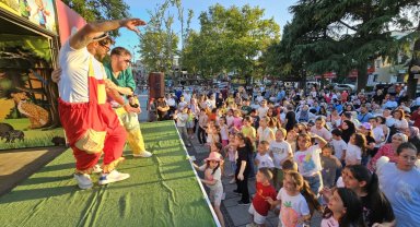 Gölcük'te okula şenlikli 'merhaba'