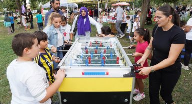İstanbul Beylikdüzü'nde çocuklar için renkli şenlik