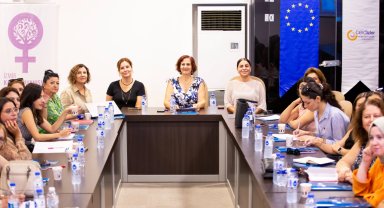 İzmir kadına şiddet karşı Narlıdere'de buluştu