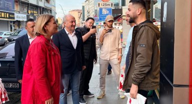 İzmit'te Başkan Hürriyet güne emekçilerle başladı