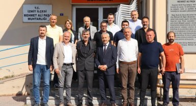 Kocaeli İzmit'te mahalle ziyaretleri sürüyor