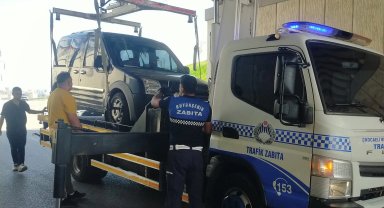 Kocaeli Zabıtası tedavi yolunda yalnız bırakmadı