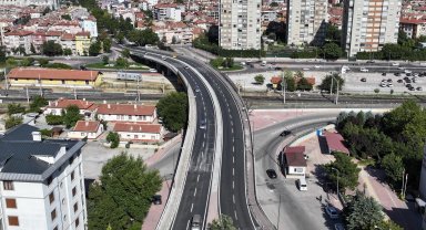 Konya'da Ahmet Öksüz Üst Geçidi'niN asfaltı yenilendi