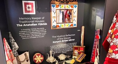 Konya'nın 'gelin aynası' New York'ta ilgi gördü
