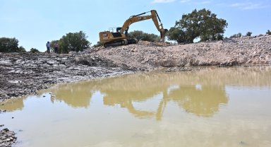 Manisa'da HİS göletleri temizleniyor