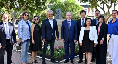 Moskova Hükümet Bakanı Çeremin'den Muratpaşa'ya ziyaret