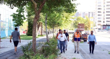 Mustafa Yalçın 'Belediye Mahallemizde'e ekibiyle buluştu