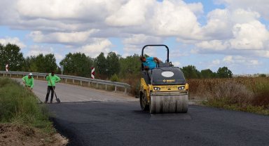 Sakarya'nın kuzeyinde 4 mahalle daha sıcak asfalt konforu