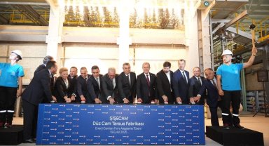 Şişecam'dan Tarsus'a yeni enerji camı hattı