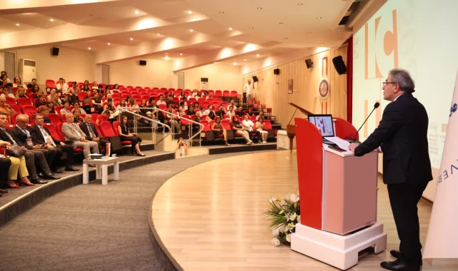 Türk Dilbilim Kurultayı 21 yıl sonra DEÜ'de yapılıyor