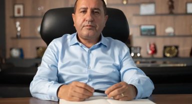 Türk işadamına Kanada'dan Kral III. Charles nişanı