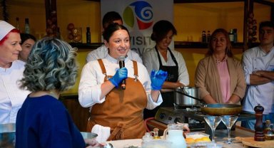 Türk-Yunan vatandaşları Midilli'de buluştu