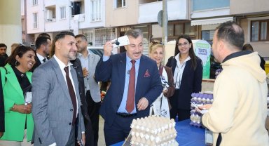 Anahtar Parti'den Bursa'da 'Kapı Kapı Anahtar'