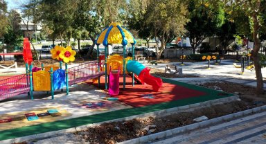 Antalya Muratpaşa'nın parkları yenileniyor