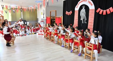 Atam Kreşlerde Cumhuriyet coşkusu