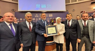 Bakan Göktaş'tan Bursa'da 'aile ve ekonomi' vurgusu... Ekonomik büyüme güçlü ailelerle mümkün