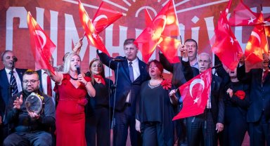 Başkan Tugay: İzmir Cumhuriyetin kuruluşunun kentidir