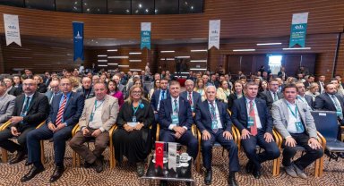 Başkan Tugay'dan iklim krizi uyarısı