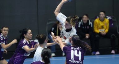 Bursa Büyükşehir Belediyespor zorlanmadan kazandı