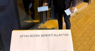 Bursa Gürsu'da Anahtar Parti'den esnafa siftah parası!