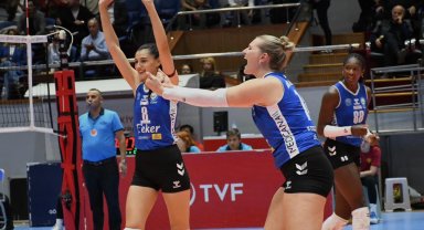 Bursa Nilüfer'in Sultanları lige galibiyetle başladı