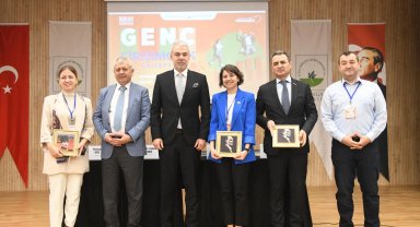 Bursa Osmangazi'de gençleri girişimciliğe teşvik eden çalıştay