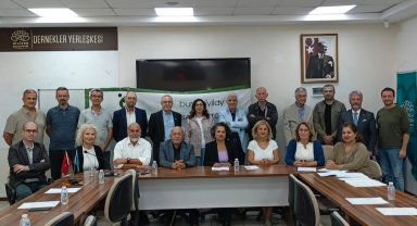 Bursa SİVİLAY'an bayrak değişimi