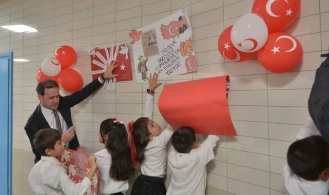 Bursa'da 'çocuk dostu' istasyonda 29 Ekim'e özel çalışma