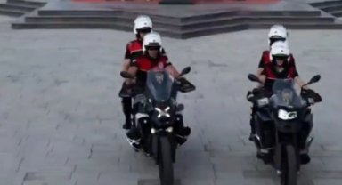 Bursa'da motosikletli polis timleri görev başında