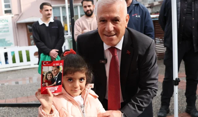 Bursalılar Atatürk ile aynı karede