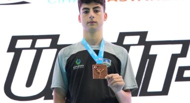 Çayırovalı iki karateciye milli davet