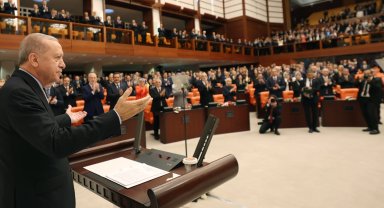 Cumhurbaşkanı Erdoğan: Mesele Türkiye ise gerisi teferruattır