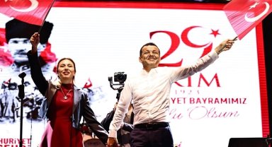 Cumhuriyet coşkusu Denizli'yi sardı